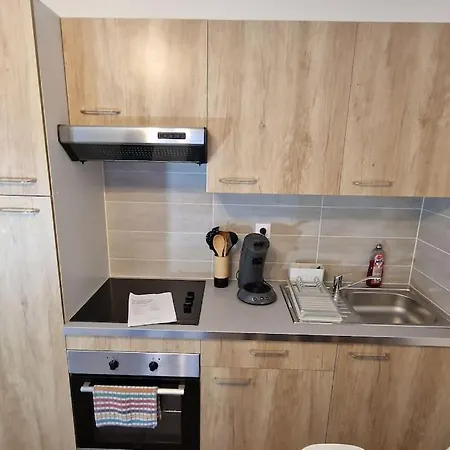 Frida T2 Avec Sa Terrasse By Unsejouranancy Fr Nancy