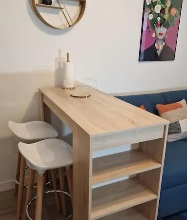 Frida T2 Avec Sa Terrasse By Unsejouranancy Fr