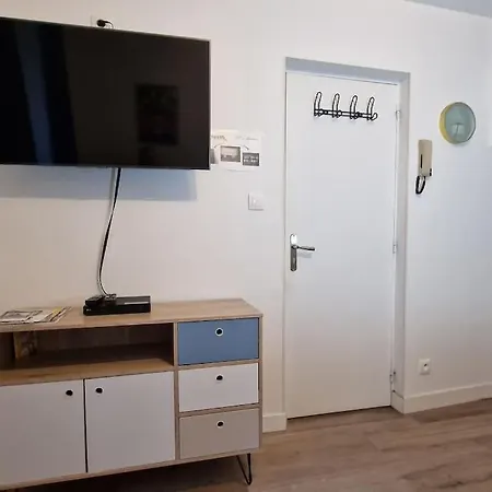 Frida T2 Avec Sa Terrasse By Unsejouranancy Fr Nancy