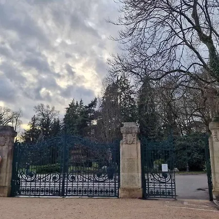 Frida T2 Avec Sa Terrasse By Unsejouranancy Fr Apartment