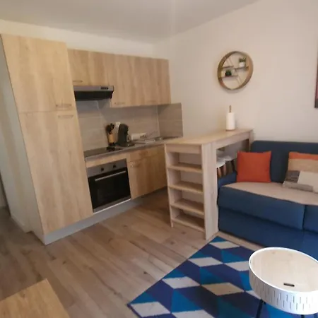 Frida T2 Avec Sa Terrasse By Unsejouranancy Fr * ナンシー